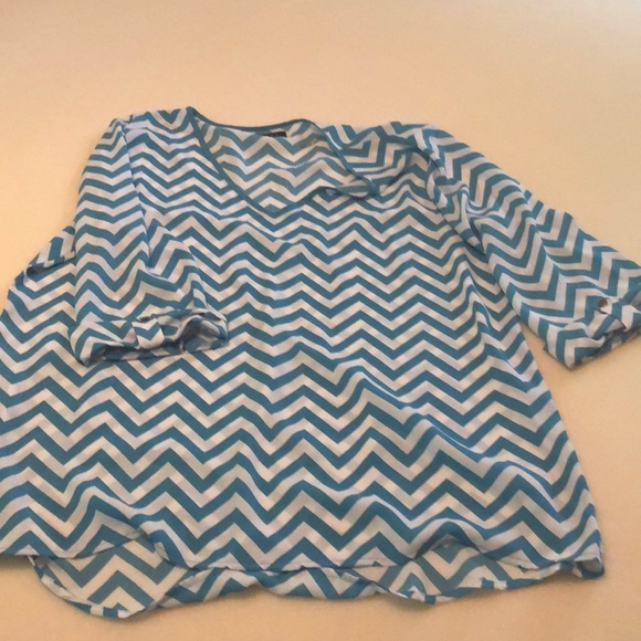 Chevron blouse - Picture 1 of 1
